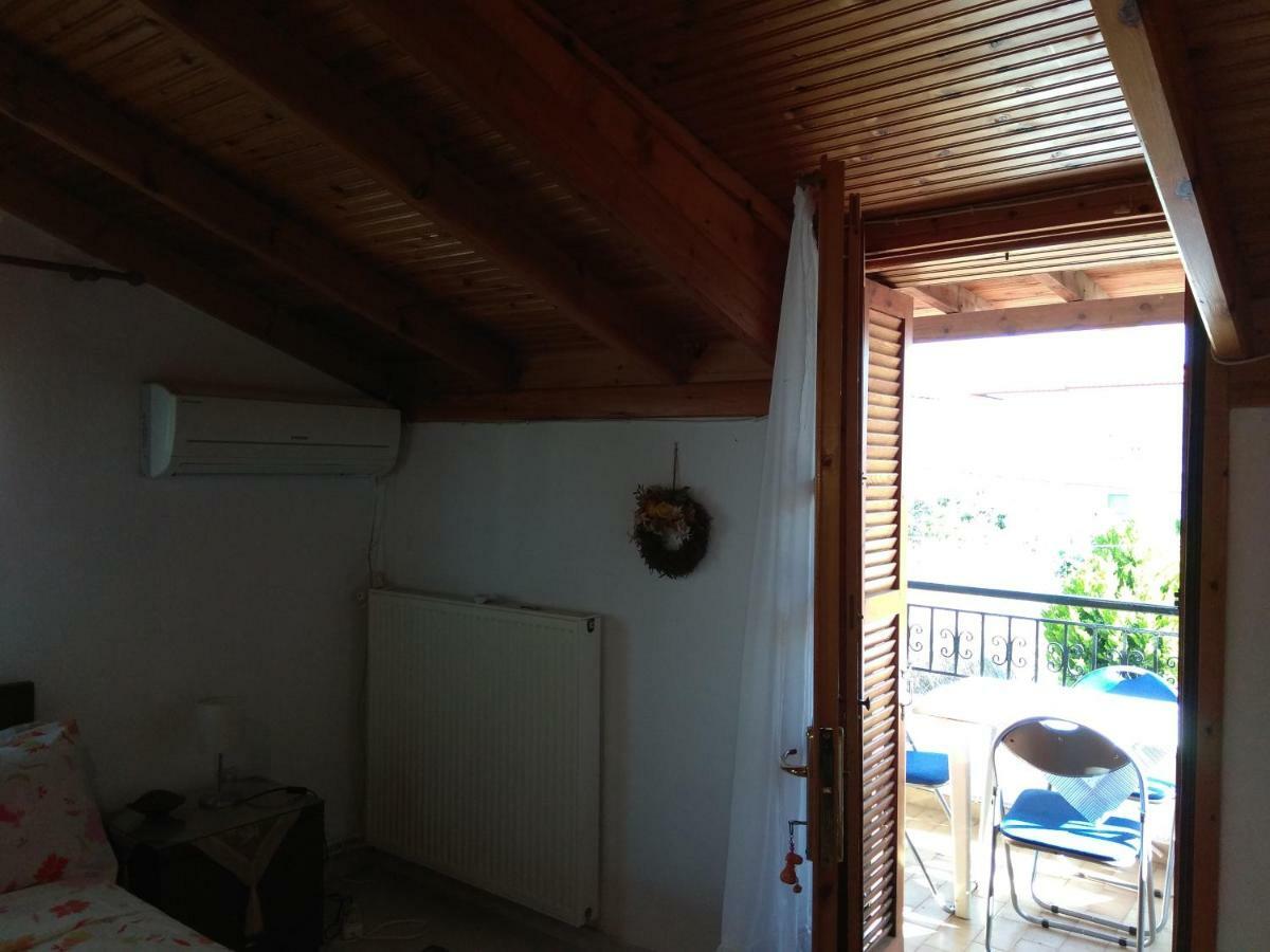 Family Seaside House In Mouries Villa Paralia Dionysiou Esterno foto